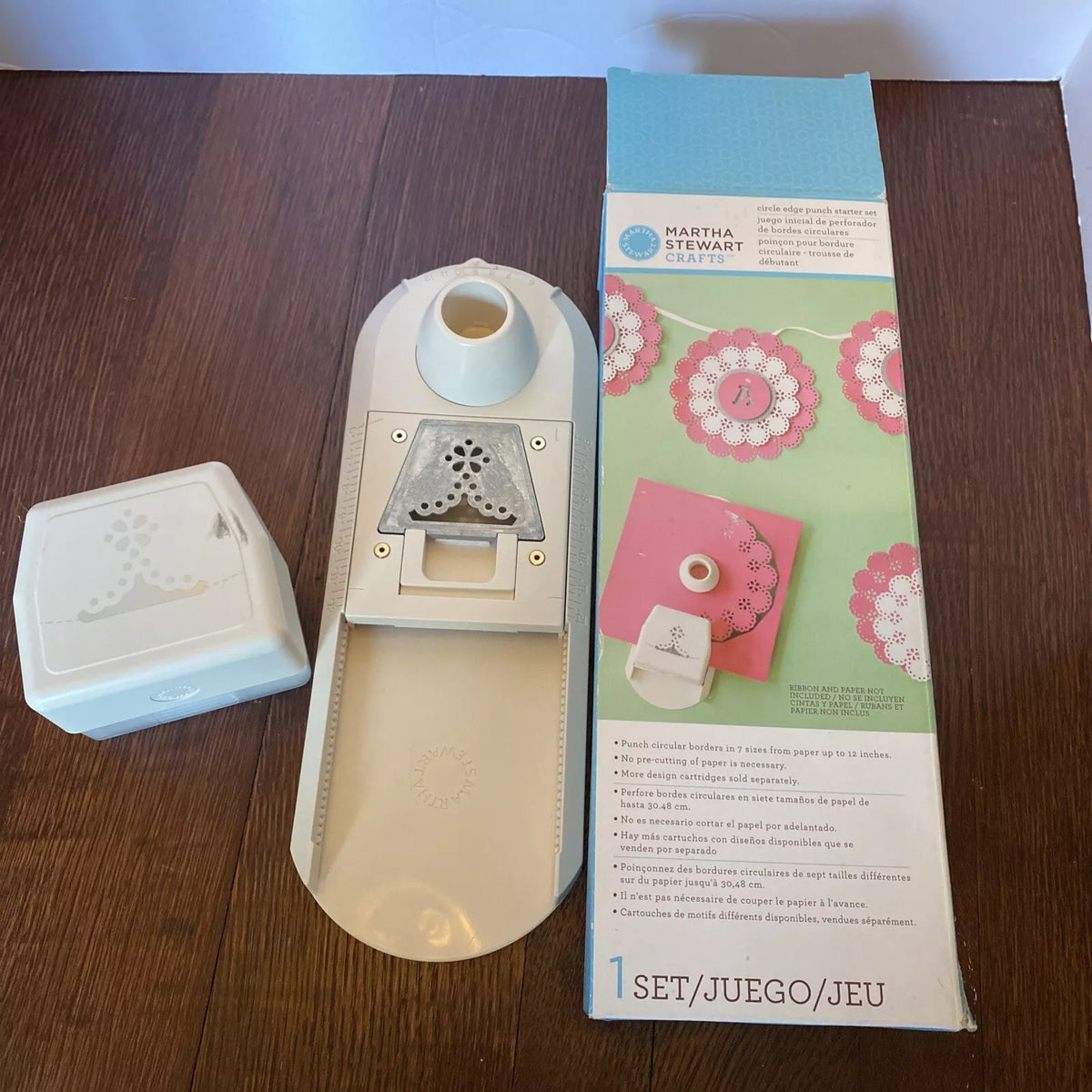 Martha- Circle Border Punch Starter Set- 01310150